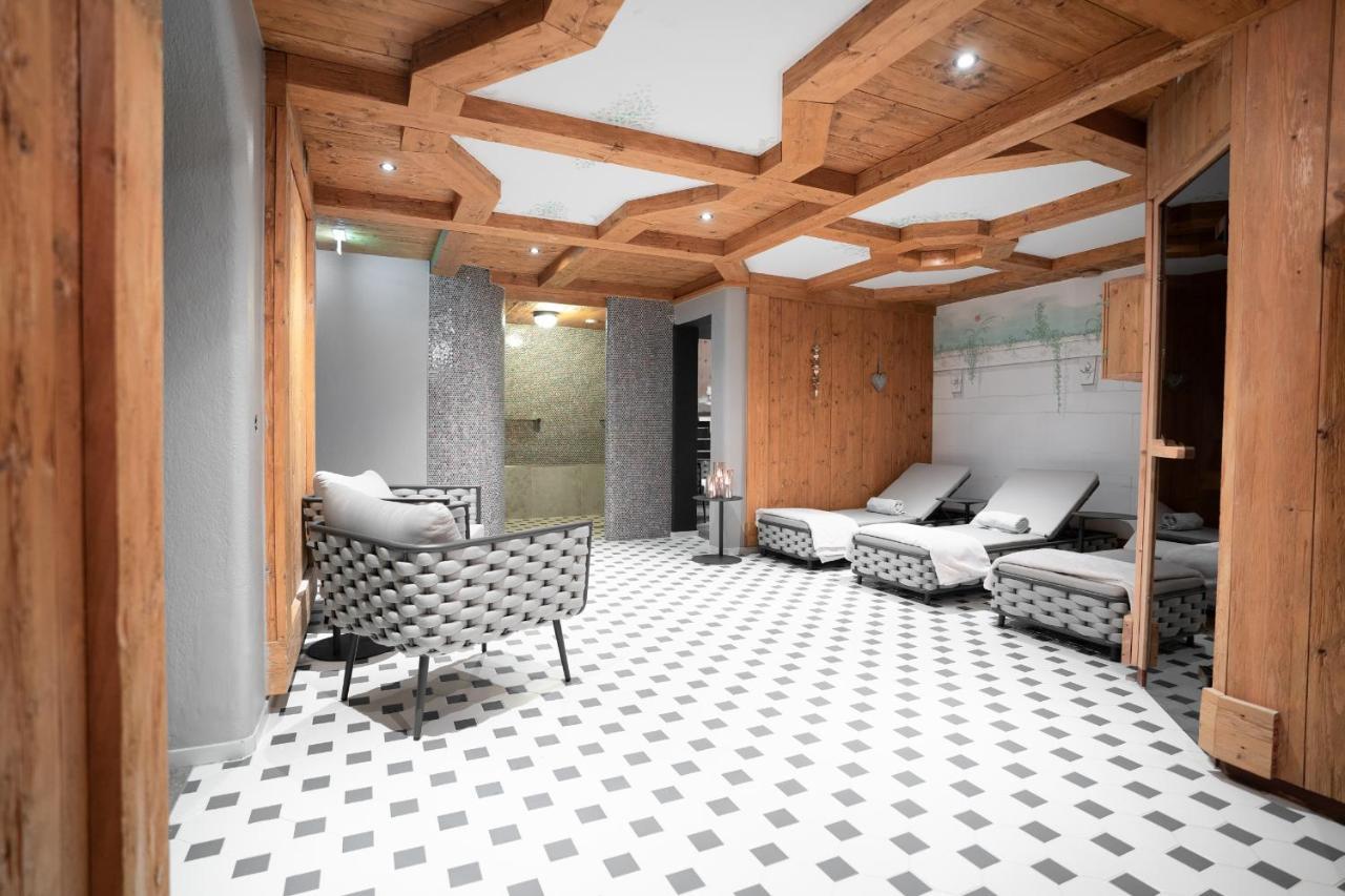 Hotel Astrid - Inklusive Kostenfreier Jokercard 잘바흐 힌터글렘 외부 사진